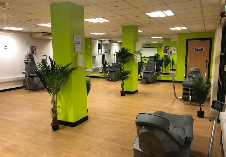 a picture of a gym