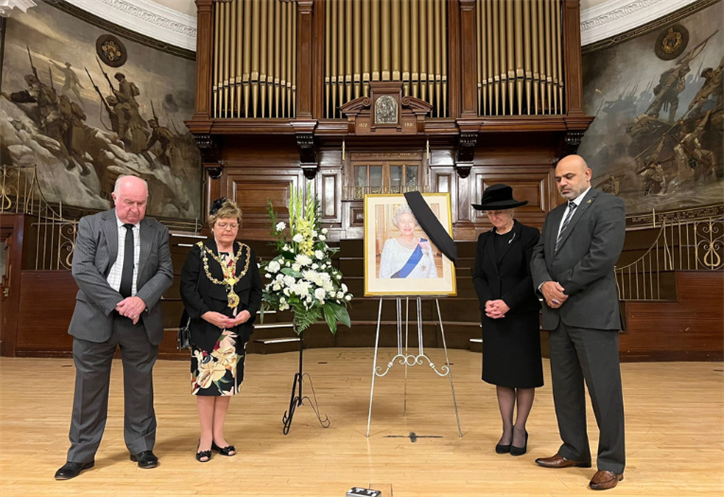 Councillor Mike Bird, Mayor of Walsall Rose Martin, Chief Executive Dr Helen Paterson and leader of the opposition take part in moment of reflection