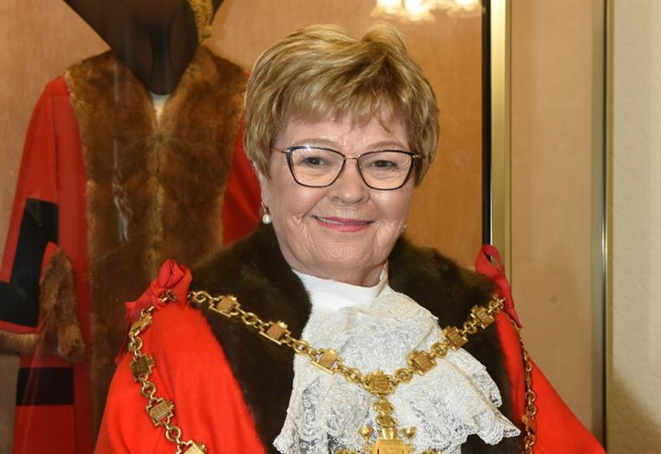 Photograph of Councillor Rose Martin, Mayor of Walsall