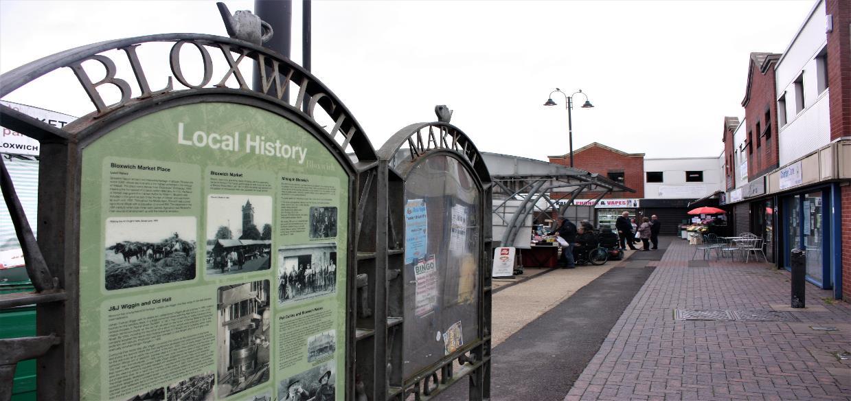 Bloxwich - market sign