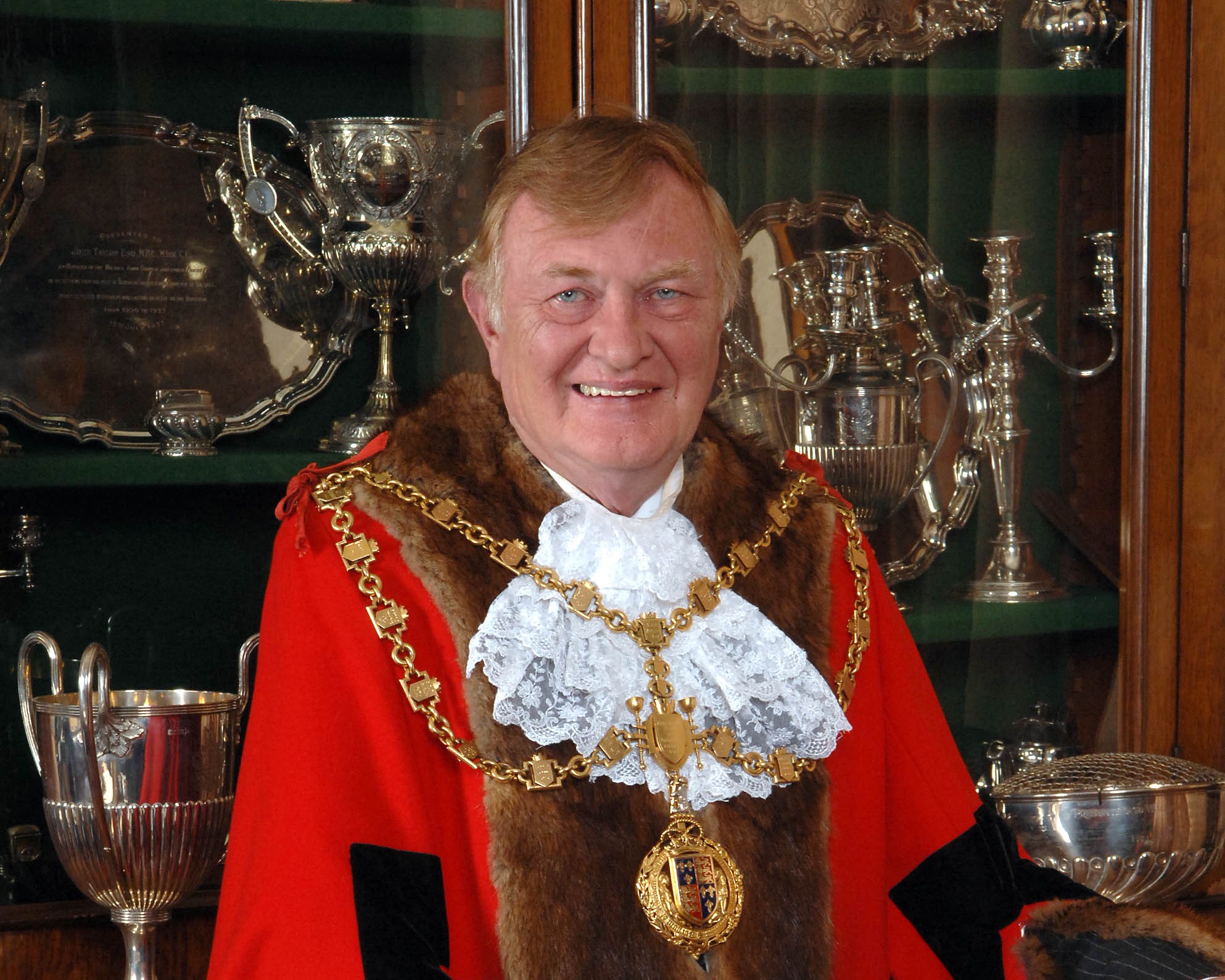 The late former mayor of Walsall, John O'Hare  