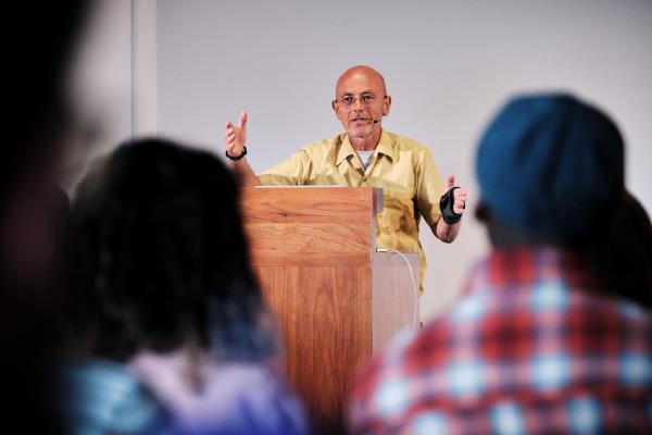 Wayne Hemingway presents to an audience