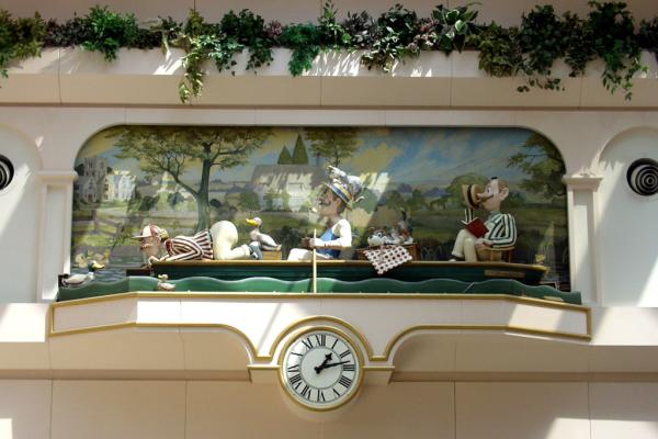 The three men in a boat automaton